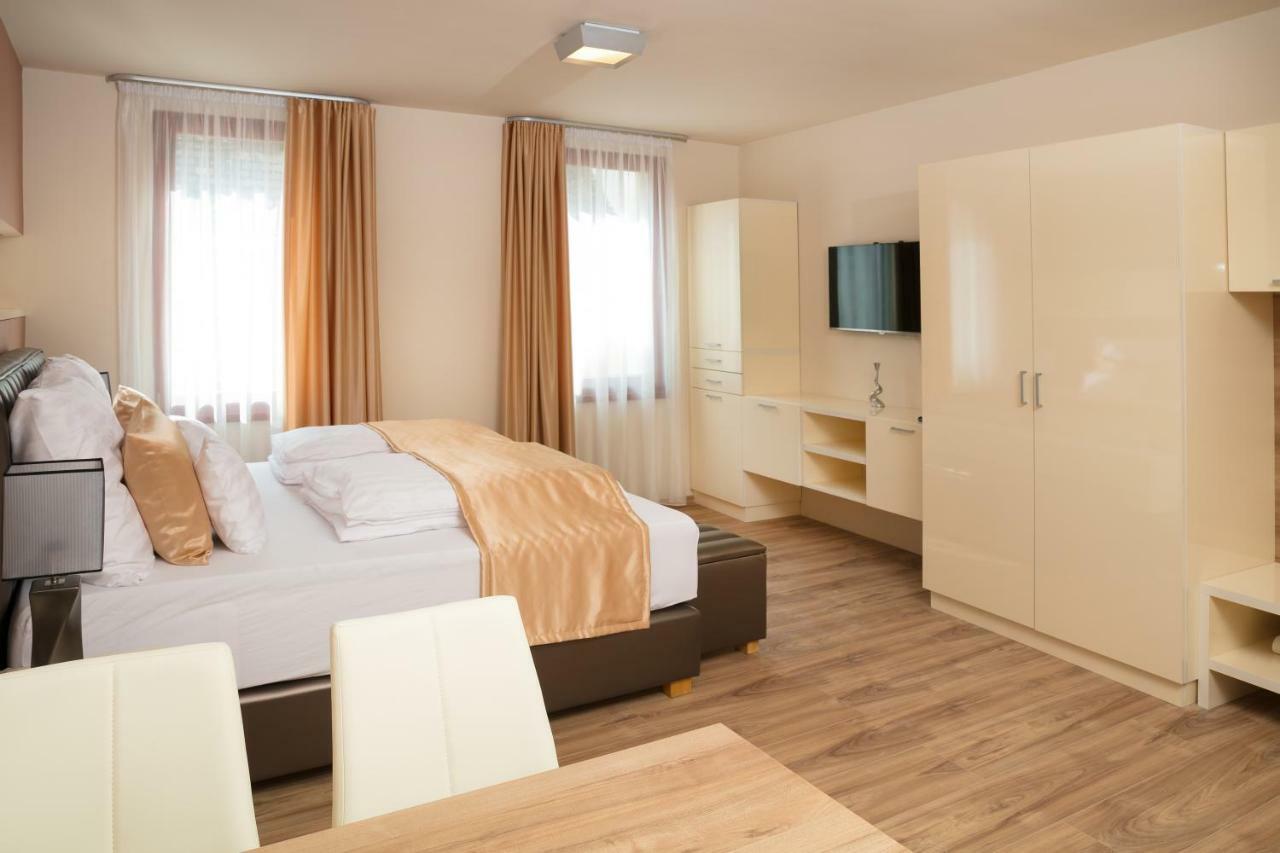 Foter Rezidencia 2 Aparthotel Győr Eksteriør bilde